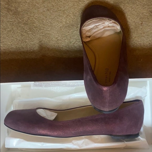 Garnet Hill shiny garnet slippers brand new - Picture 2 of 2